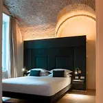 Hotel Pavillon *