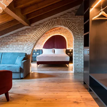 Hotel Pavillon