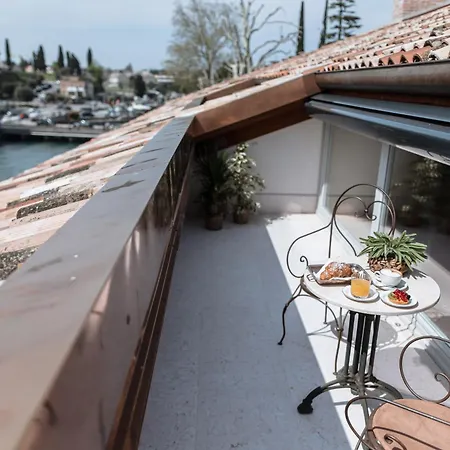 Hotel Pavillon