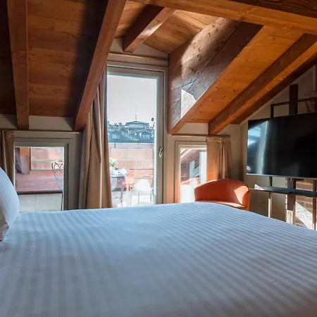 Pavillon * Πεσκιέρα ντελ Γκάρντα