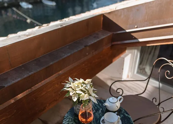 Pavillon Hotel