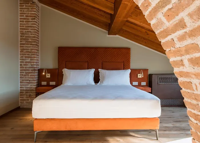Hotel Pavillon *