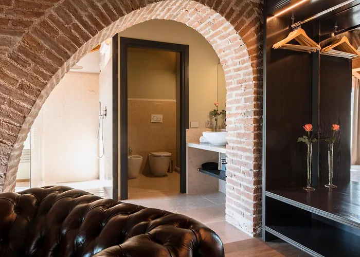 Отель Pavillon *