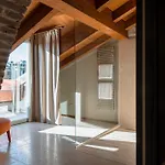Pavillon Hotell *