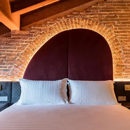 Pavillon Hotel